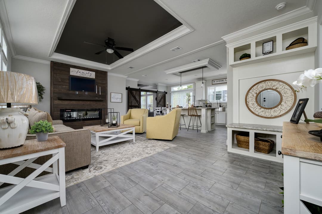 Annabelle interior home features