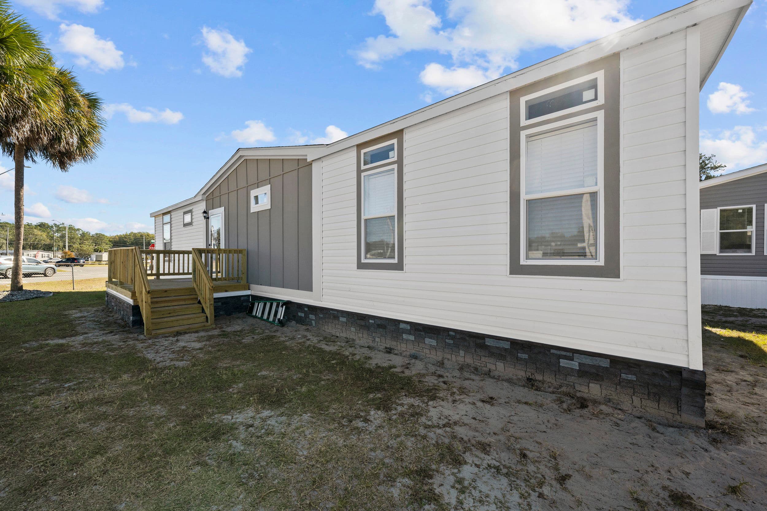 Covington exterior home features