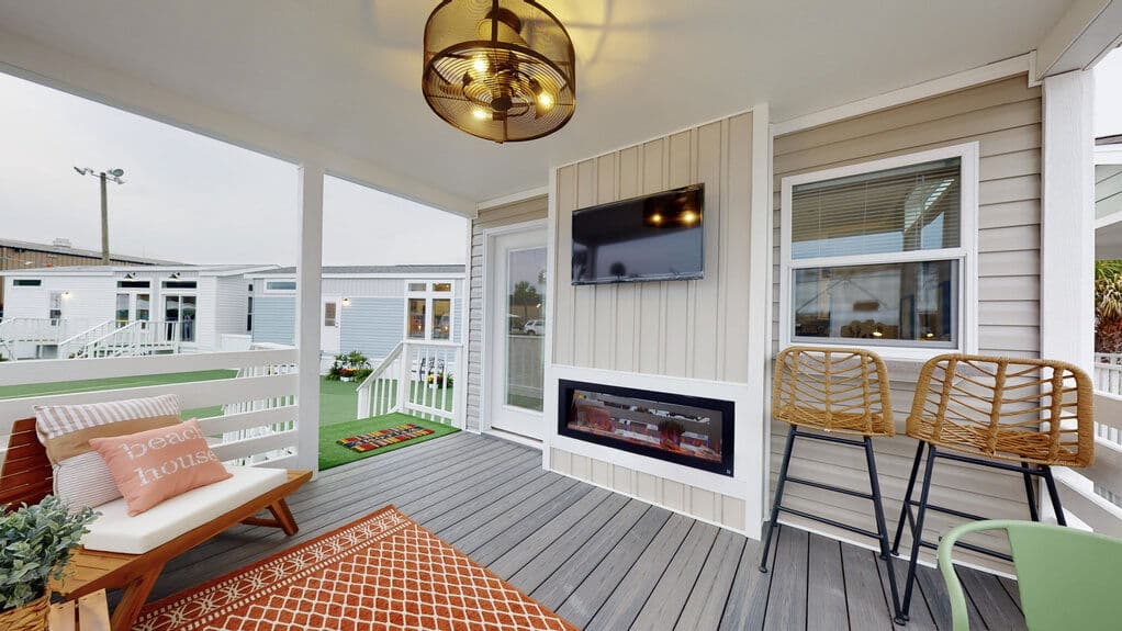 Lake charles 13371a exterior home features