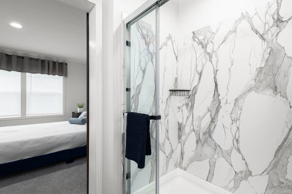 Astro elite ranch 3a2810-p bathroom home features