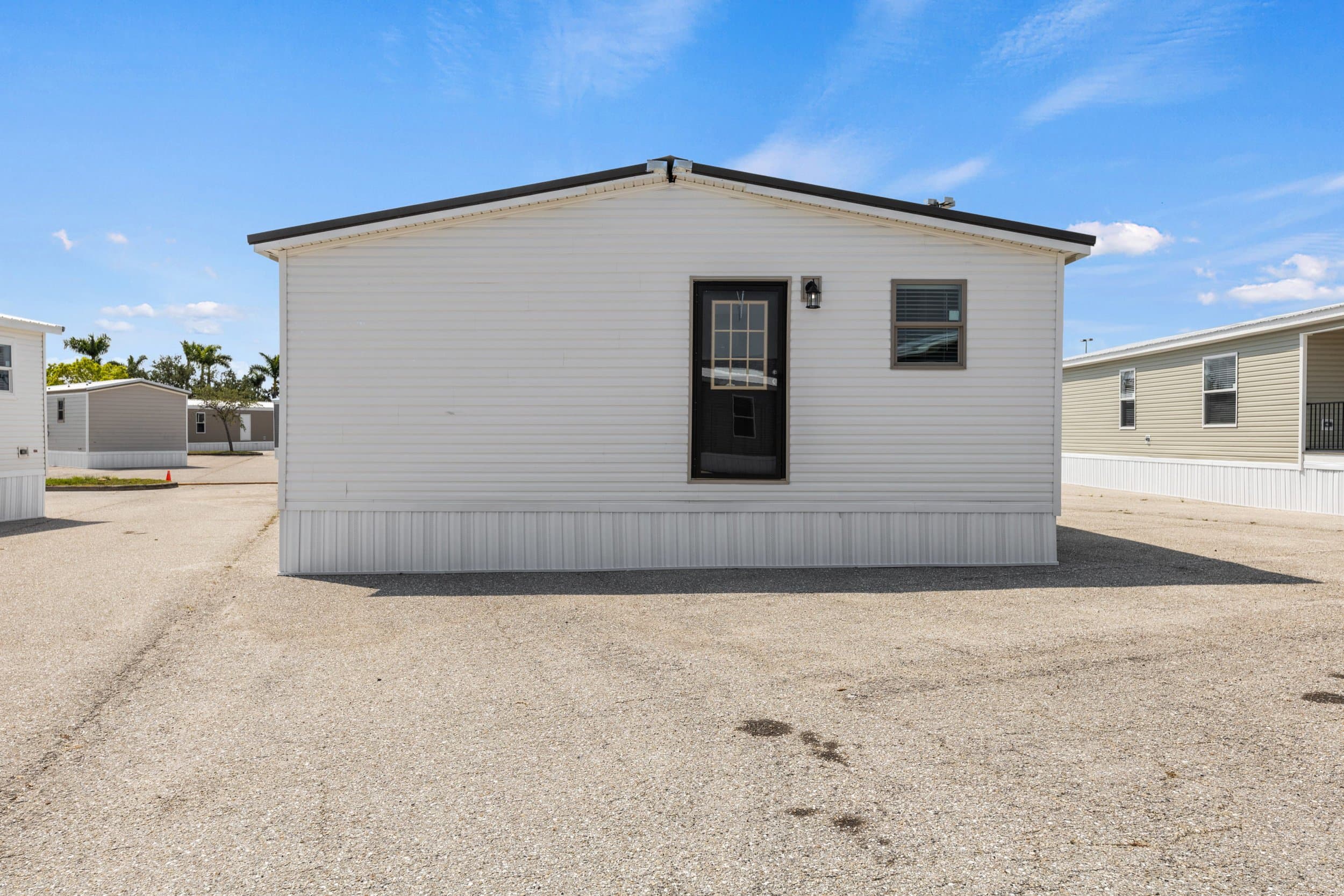 Mchann exterior home features