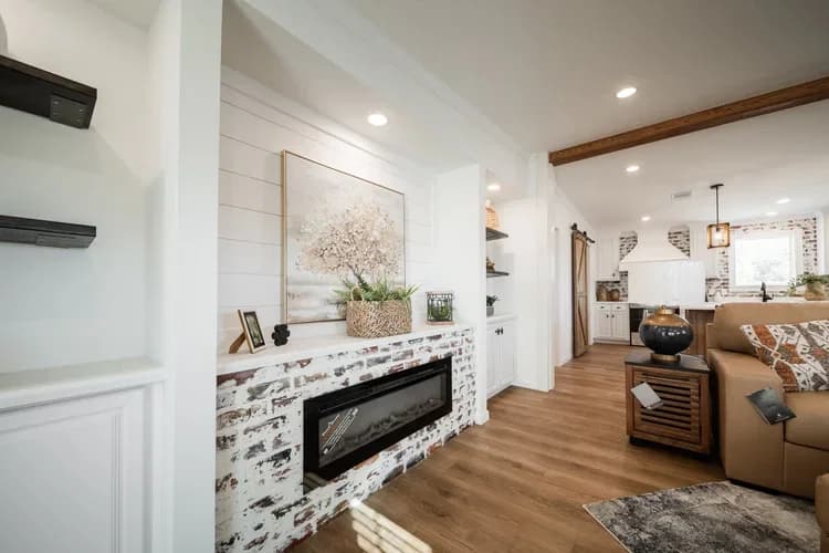 Sky harbor 2.0 interior home features