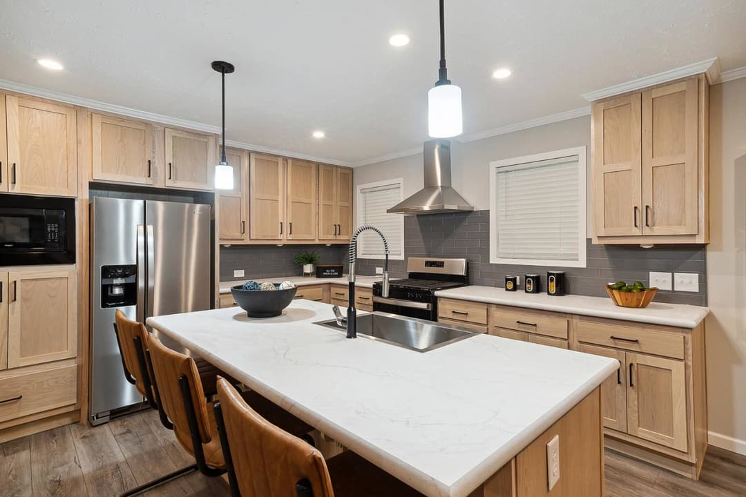 N620 kitchen home features