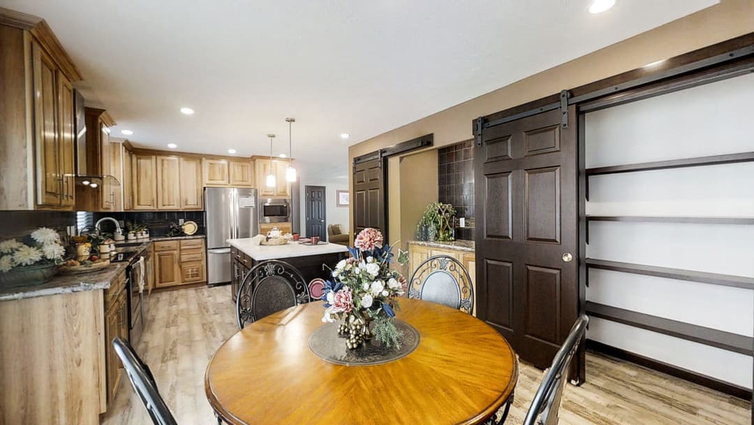 The durango 185035 interior home features