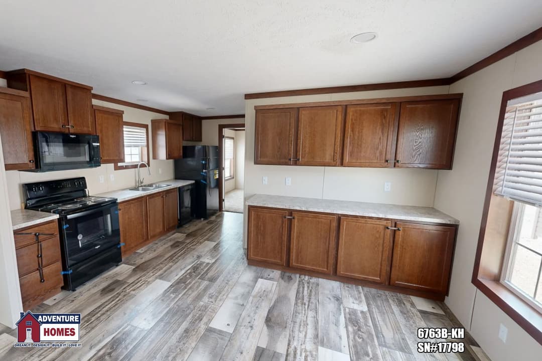 6763b-kh kitchen and hero home features