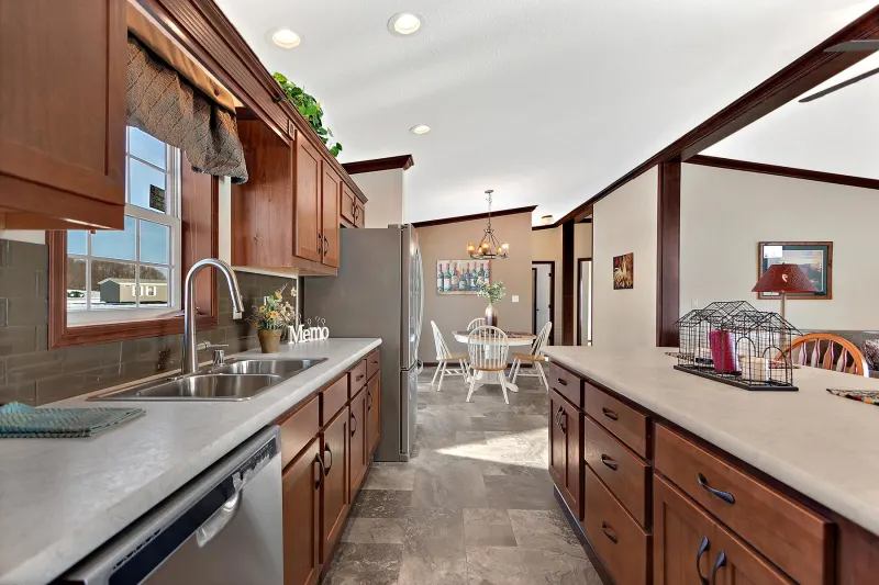 Lexington a243 kitchen home features
