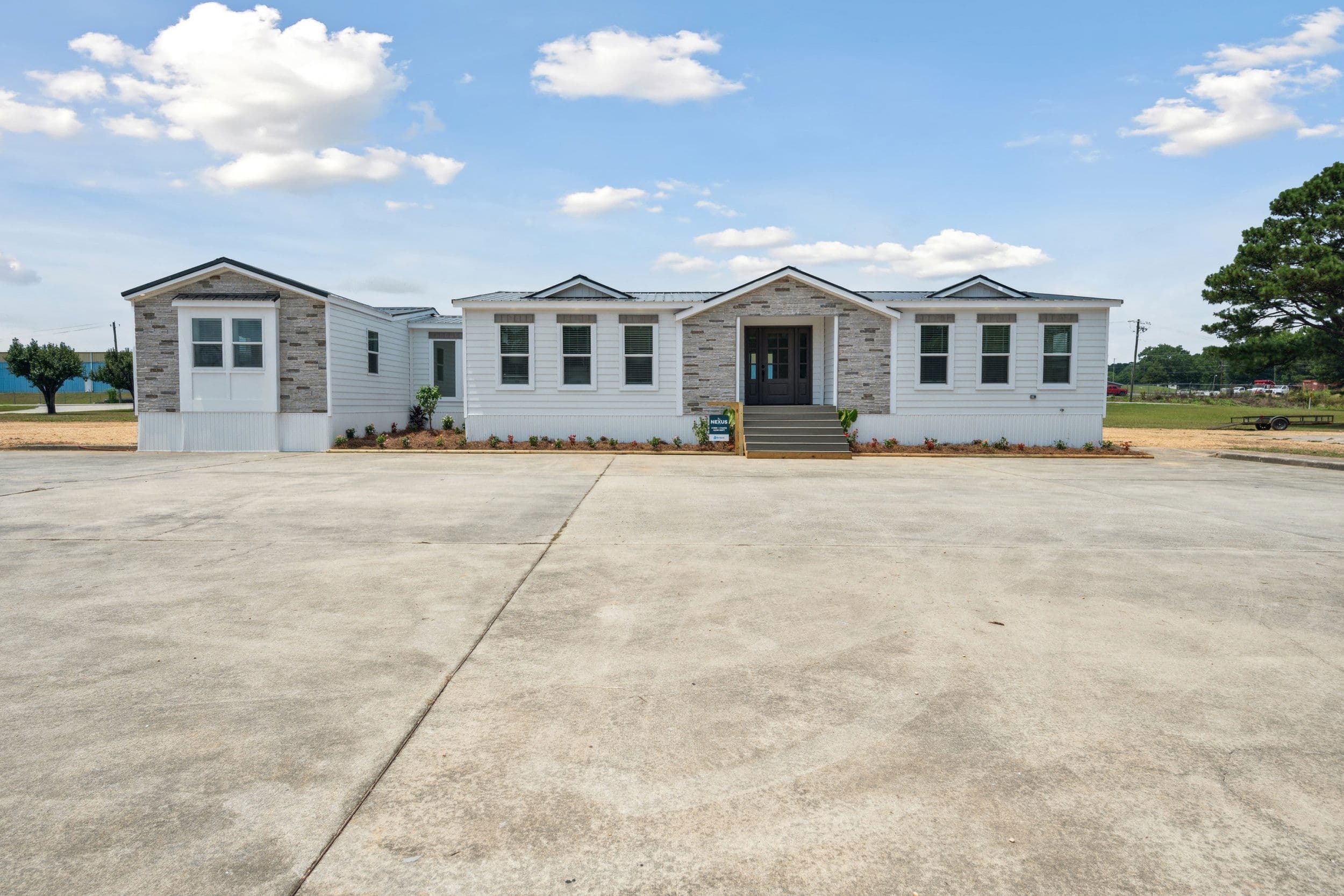 Nexus elevation and exterior home features