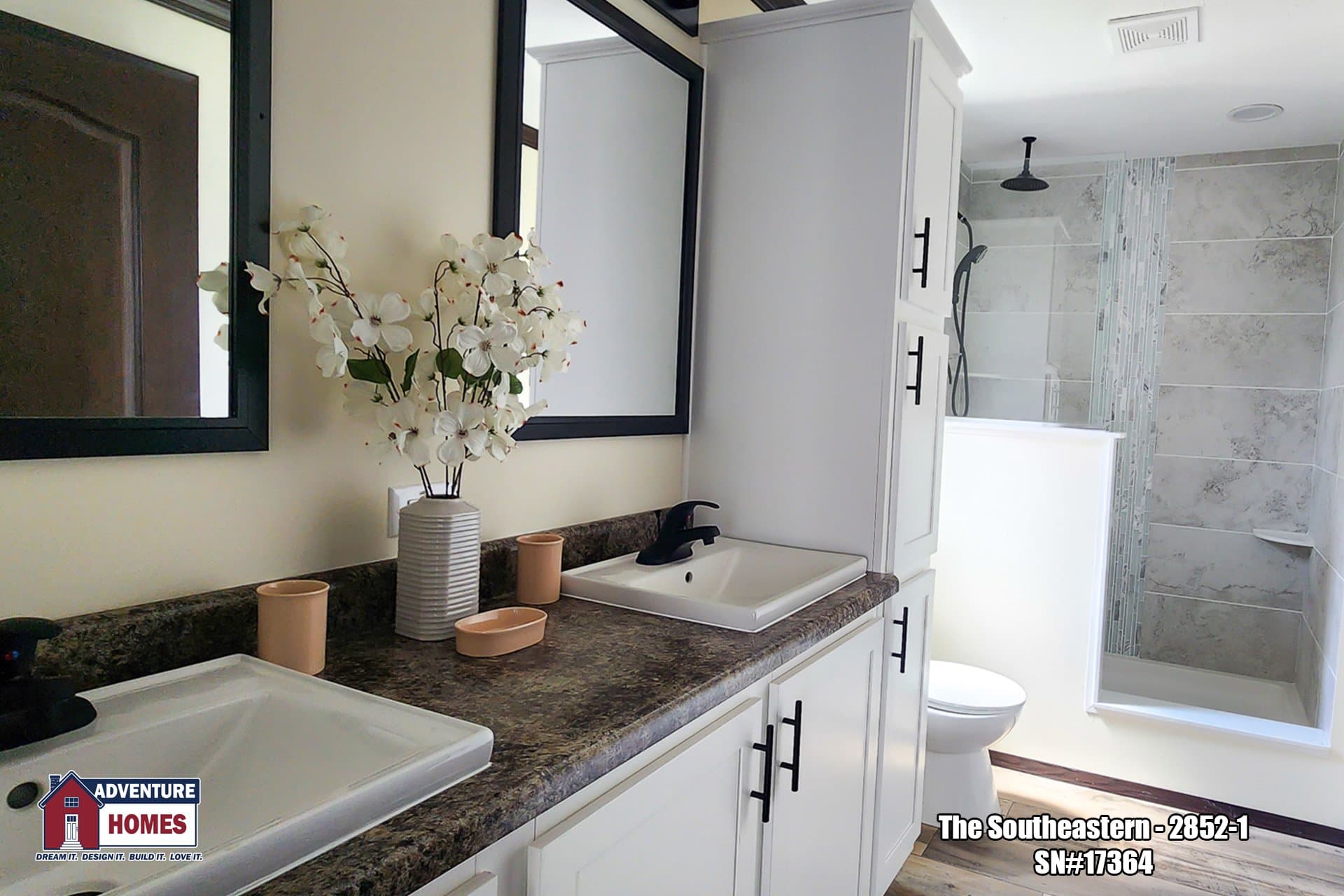 Southeastern | 2852-1 bathroom home features