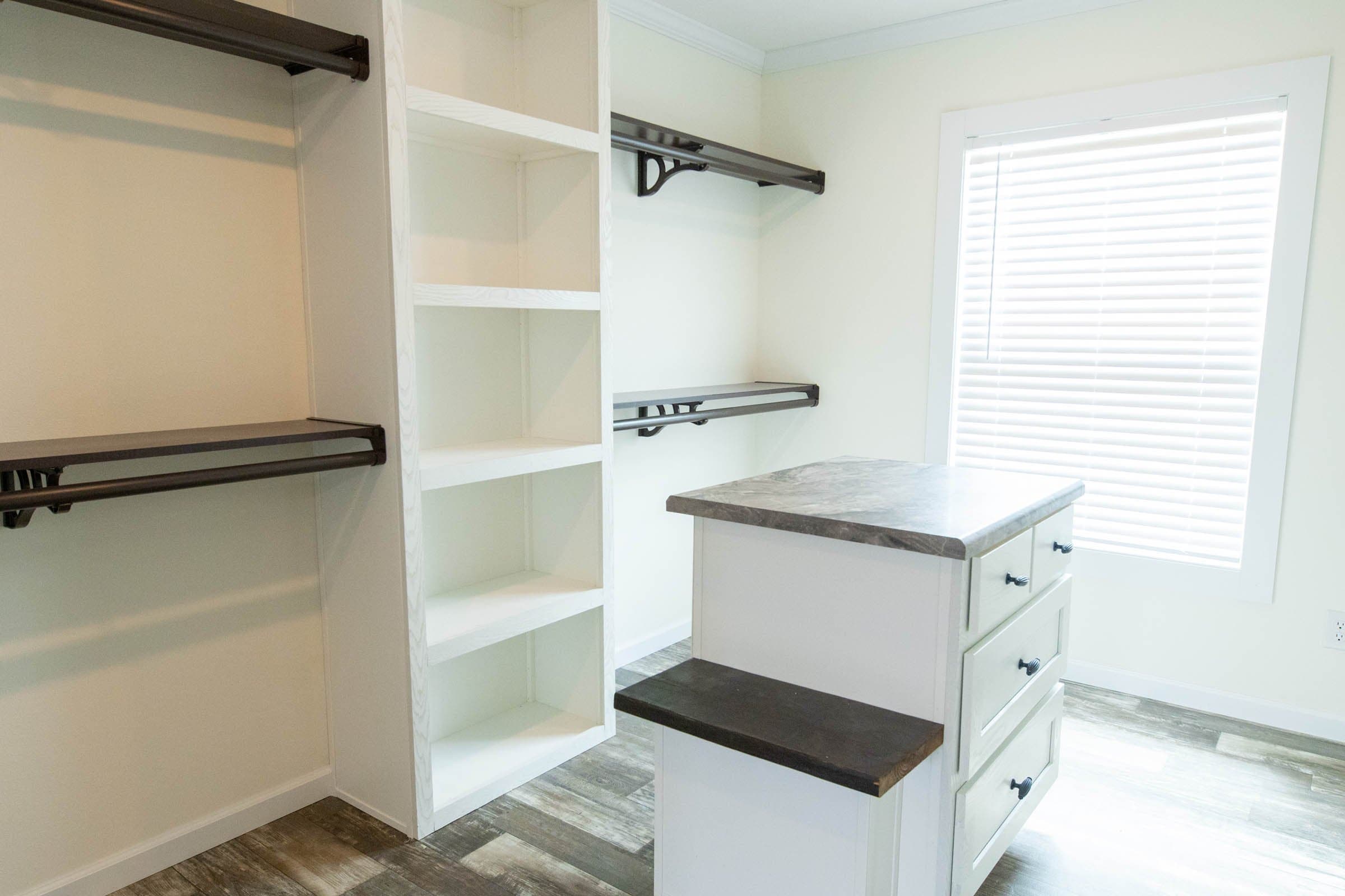 Lynn interior home features