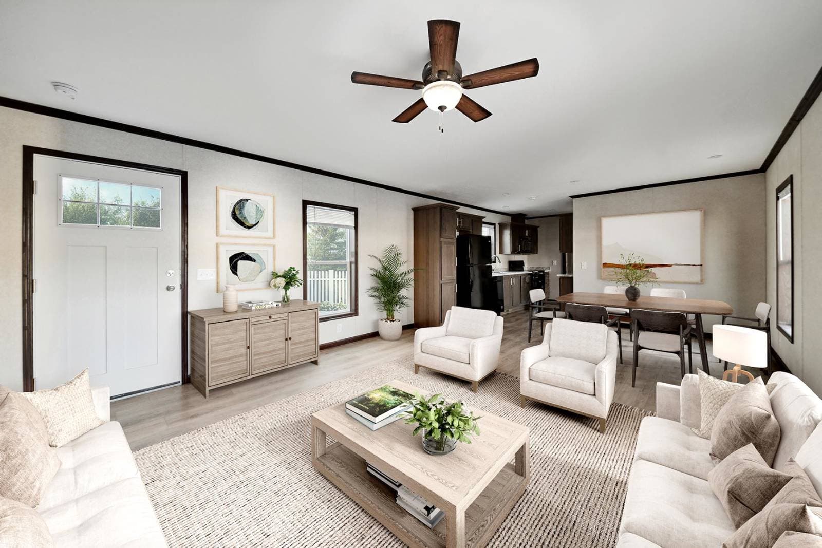 C815 interior and hero home features