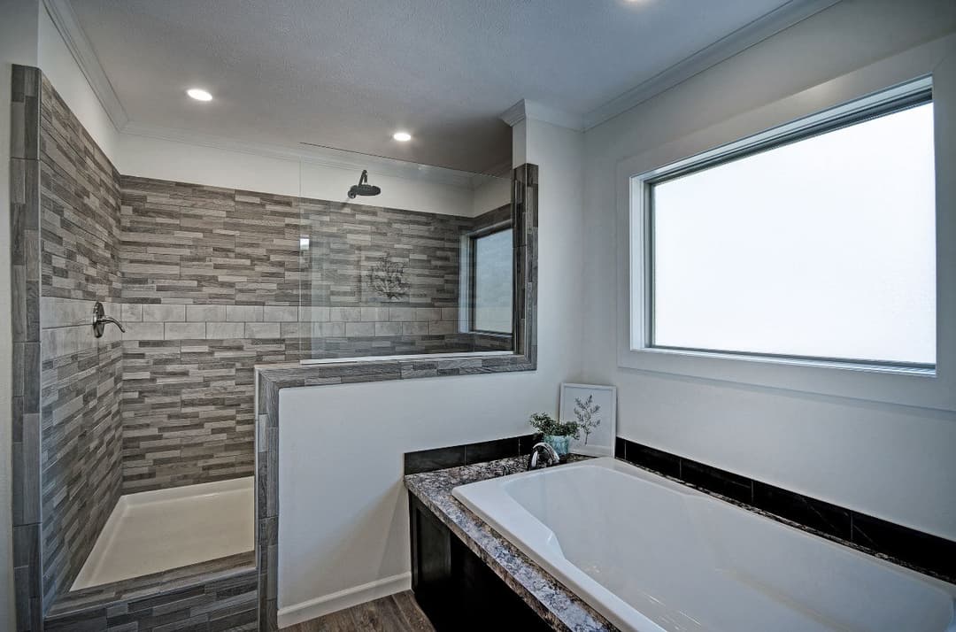 Stoney pointe bathroom home features