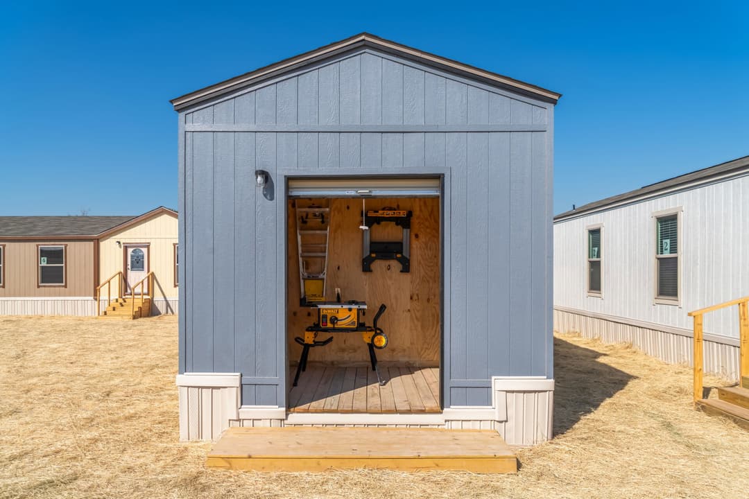 Singlewide h-16×72-32d shed exterior home features