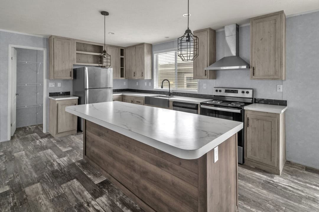 Valu premier 32724g interior and kitchen home features