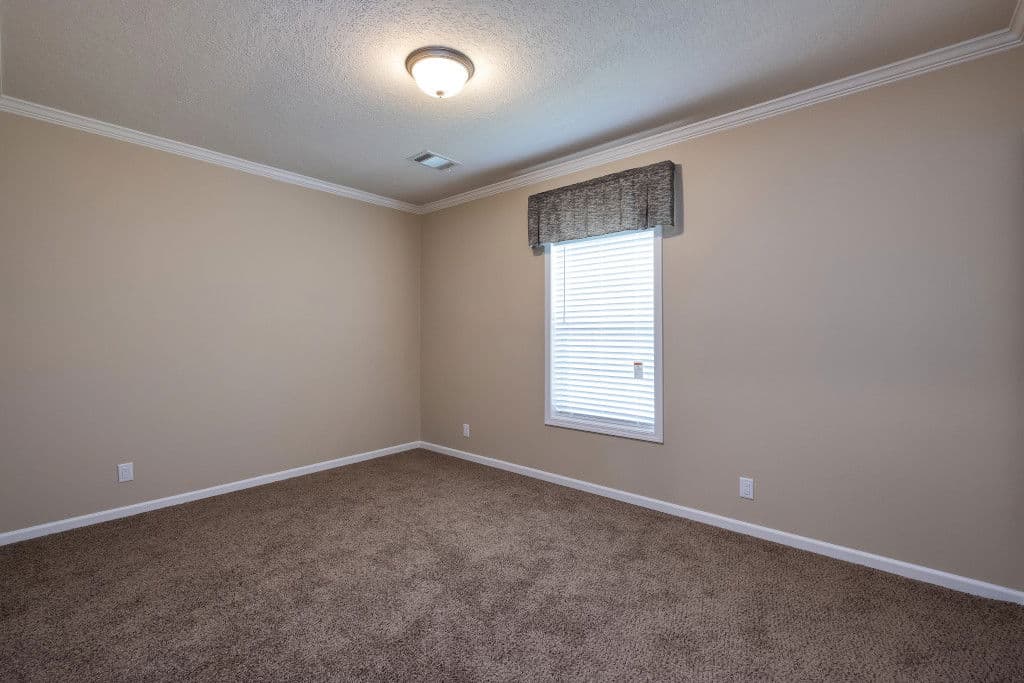 Andrew bedroom home features