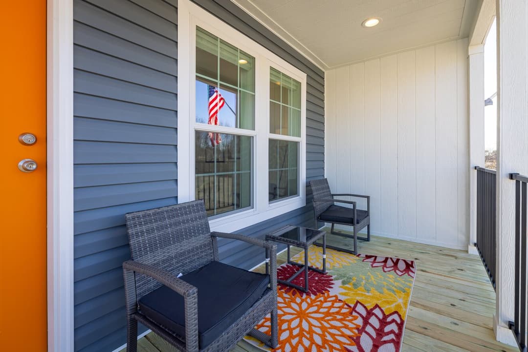 Roanoke duplex exterior home features