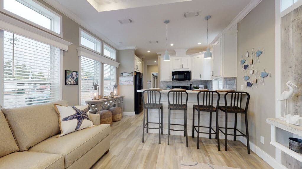 Hawk elite 13381b interior home features