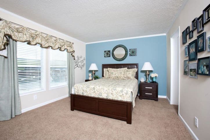 Cumberland max 28 28683a bedroom home features
