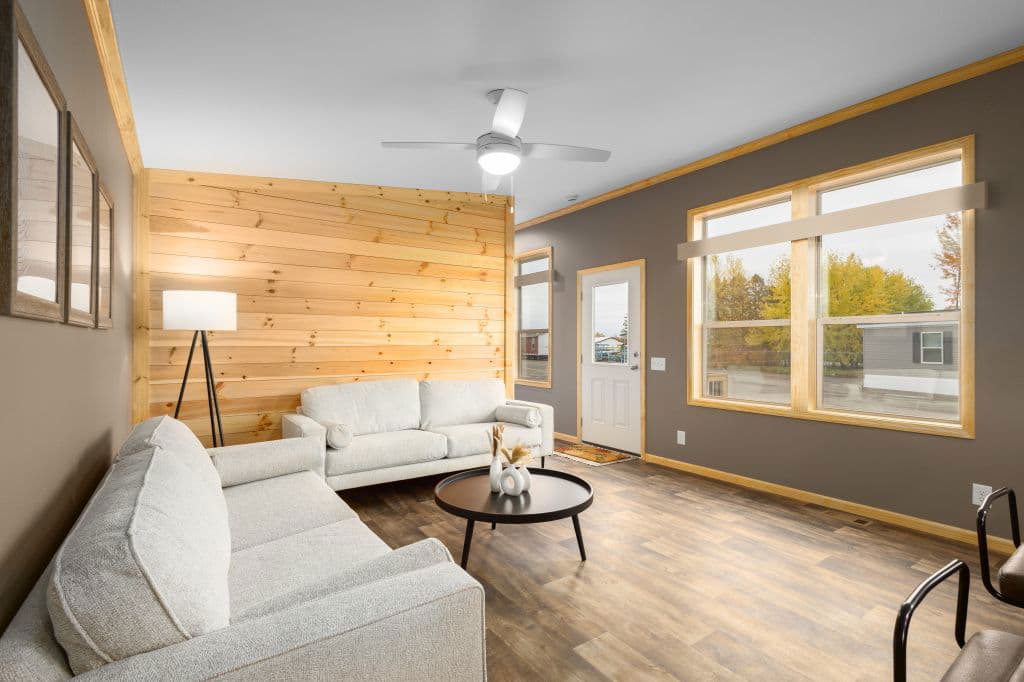 1w1908-v interior home features