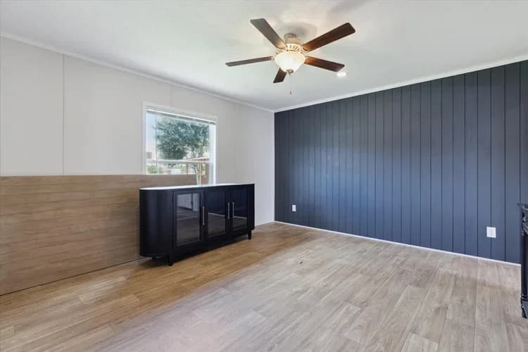 Fremont interior home features