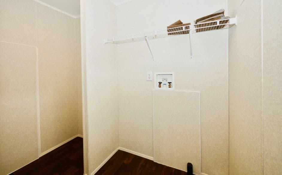 Park hill 342 bedroom home features