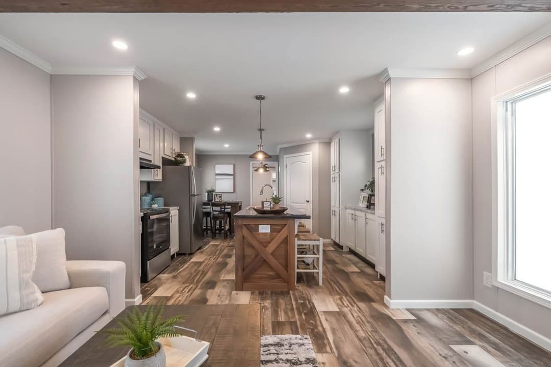 Pip interior home features