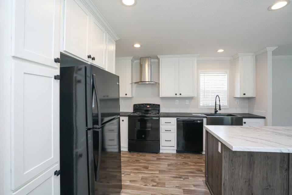 Velocity 16763l kitchen home features