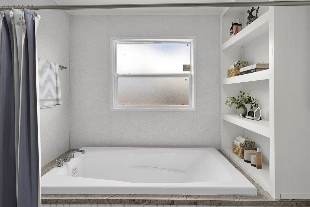 Valu maxx 28563m interior and bathroom home features