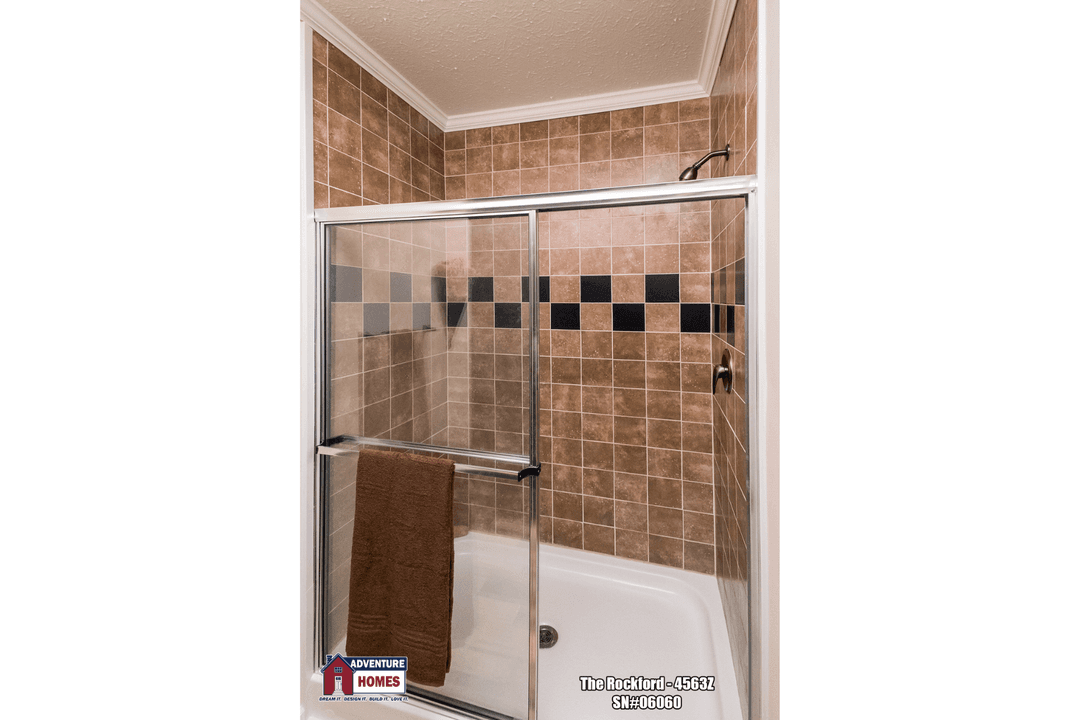 Rockford | 4563z bathroom home features