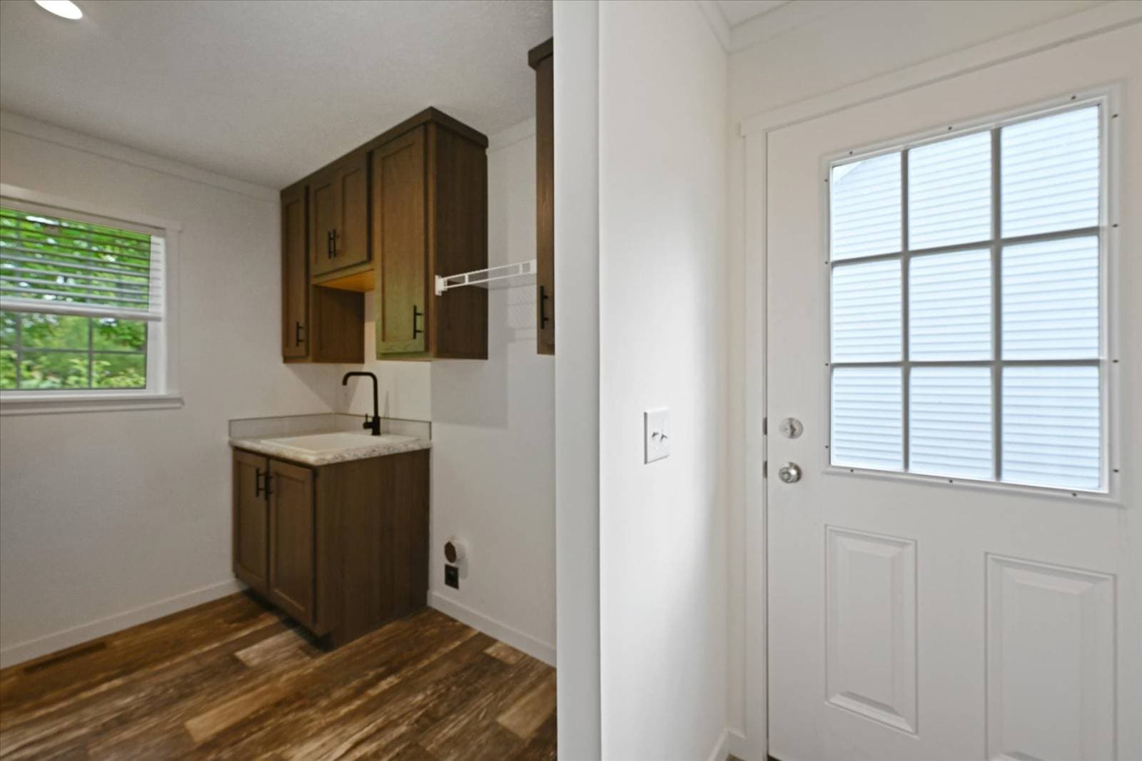 Elevate 56 interior home features