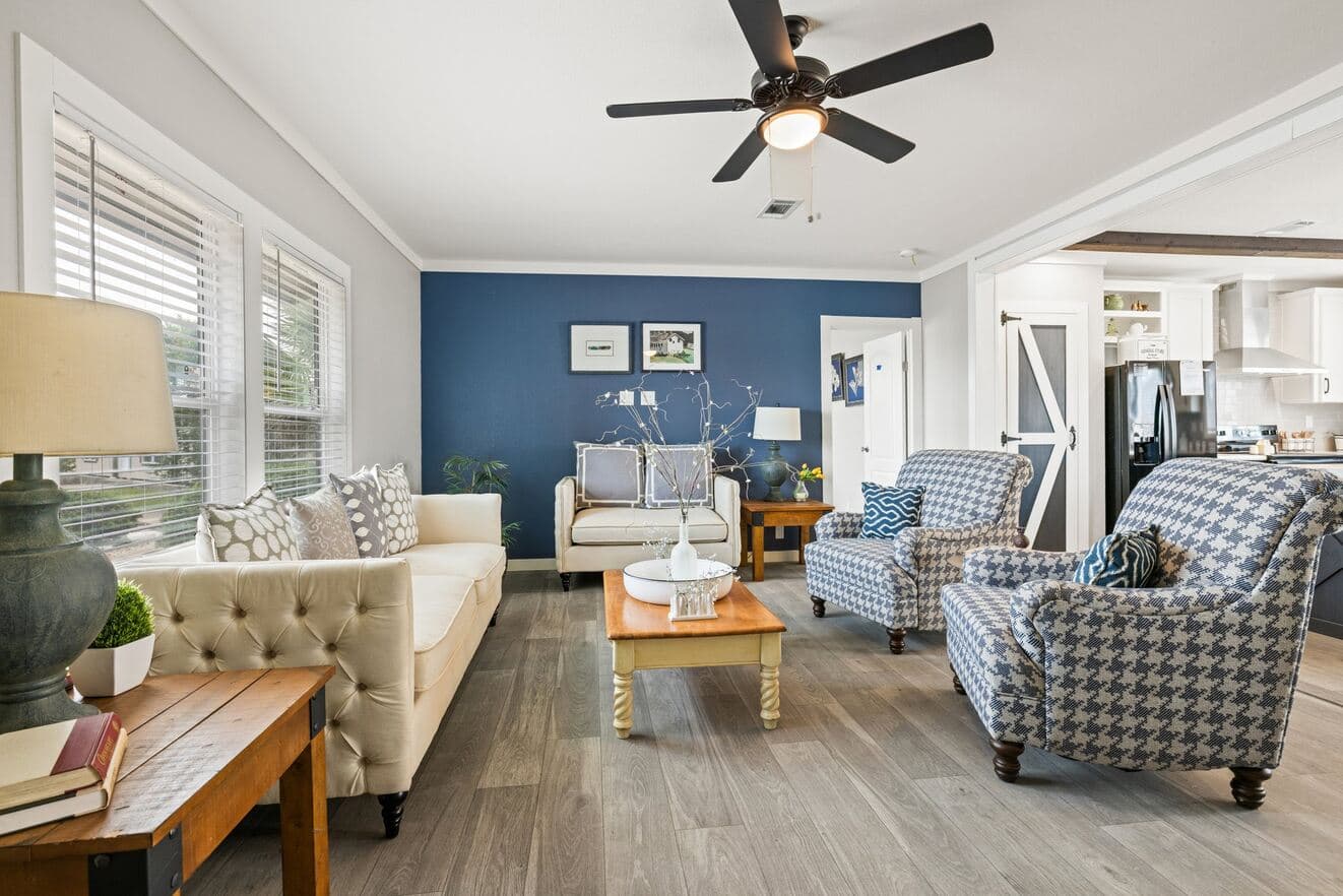 Horizon 30624z interior home features