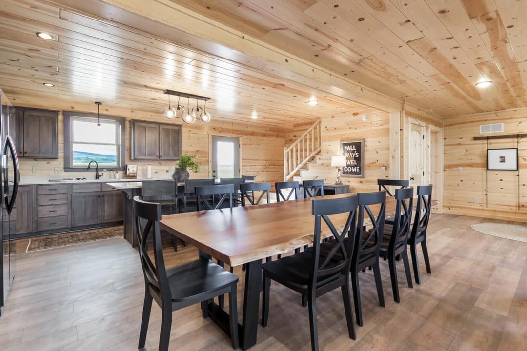 Canyon lodge 3052 interior home features