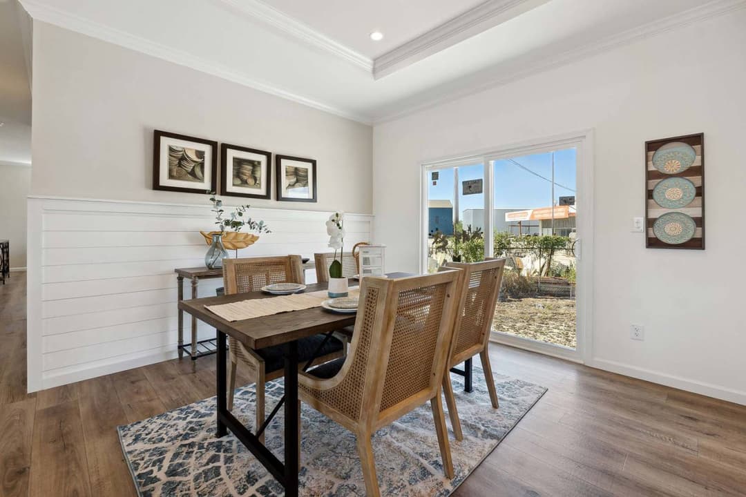 Titan extreme 3276t [the memphis] interior home features