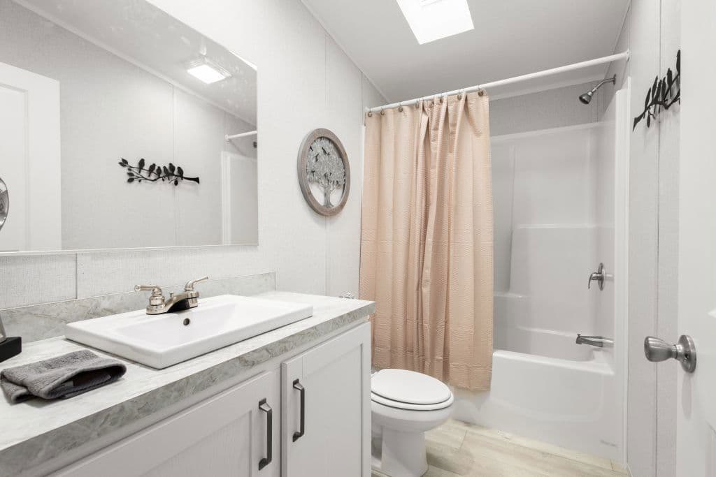 Blazer select td1020-p bathroom home features