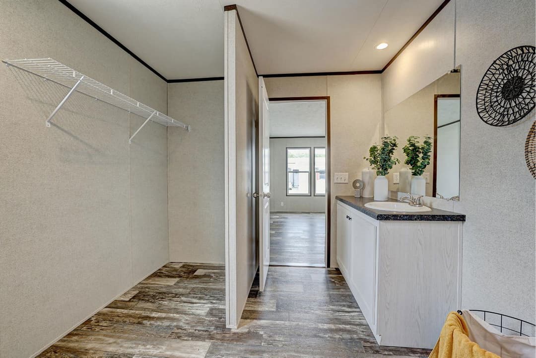 Prime 3260h32p03 042 interior home features