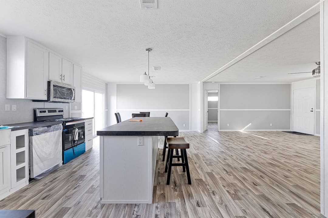 Valu maxx premier 32684e interior and kitchen home features