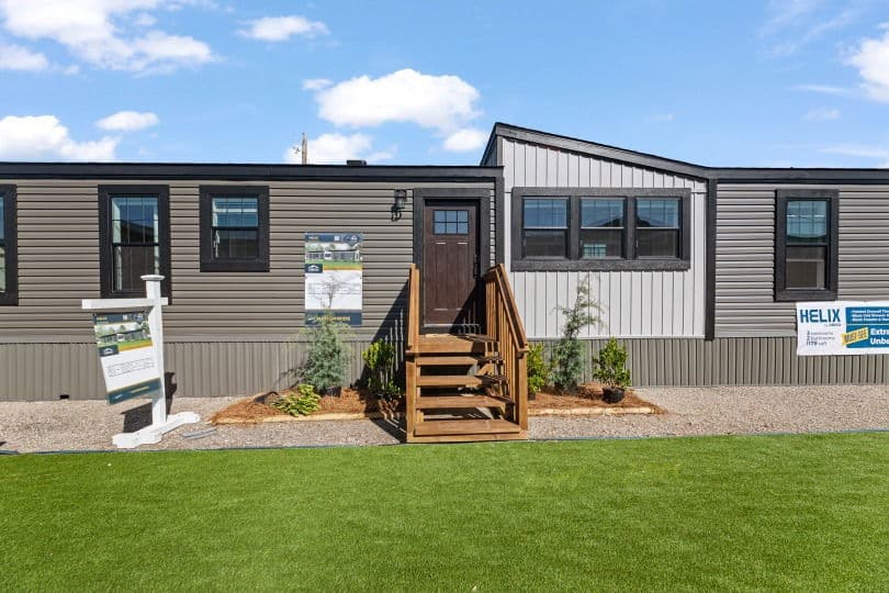 Helix 16763n exterior home features