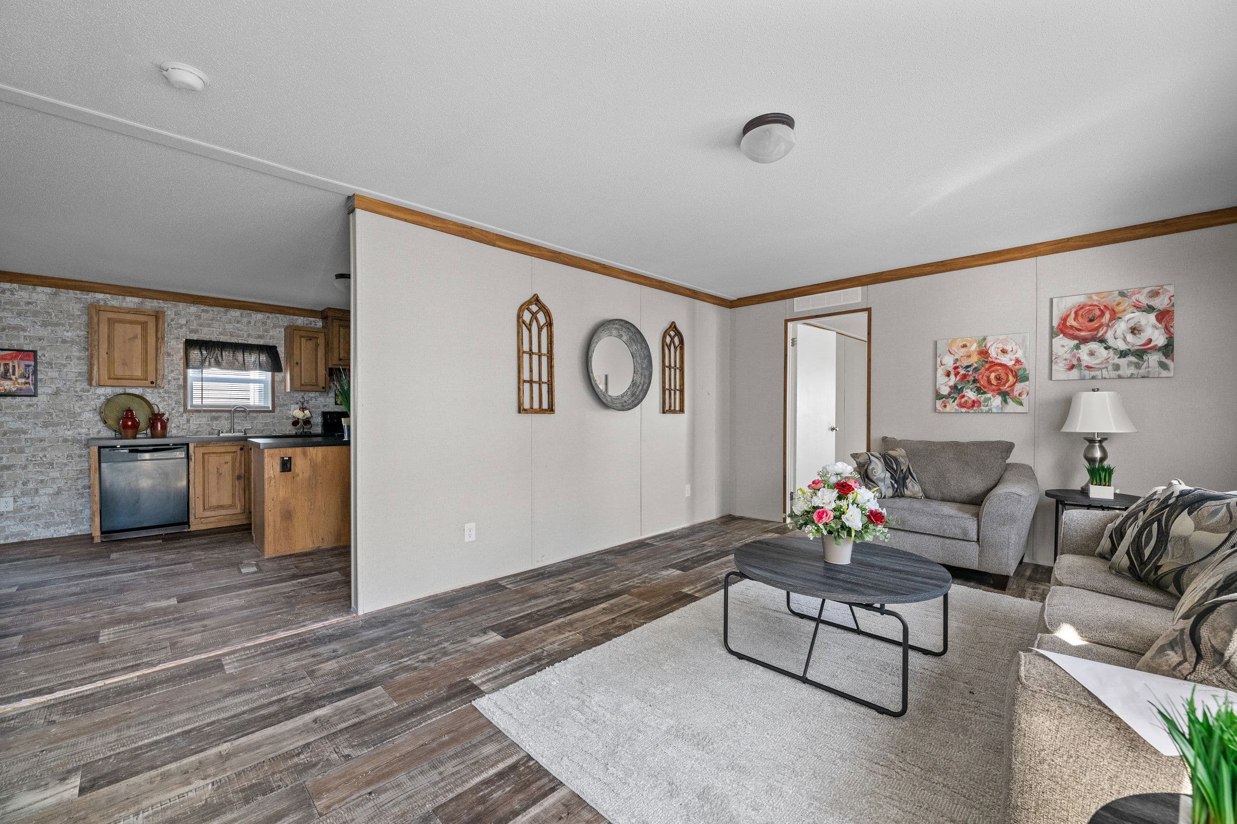 Gunner interior home features