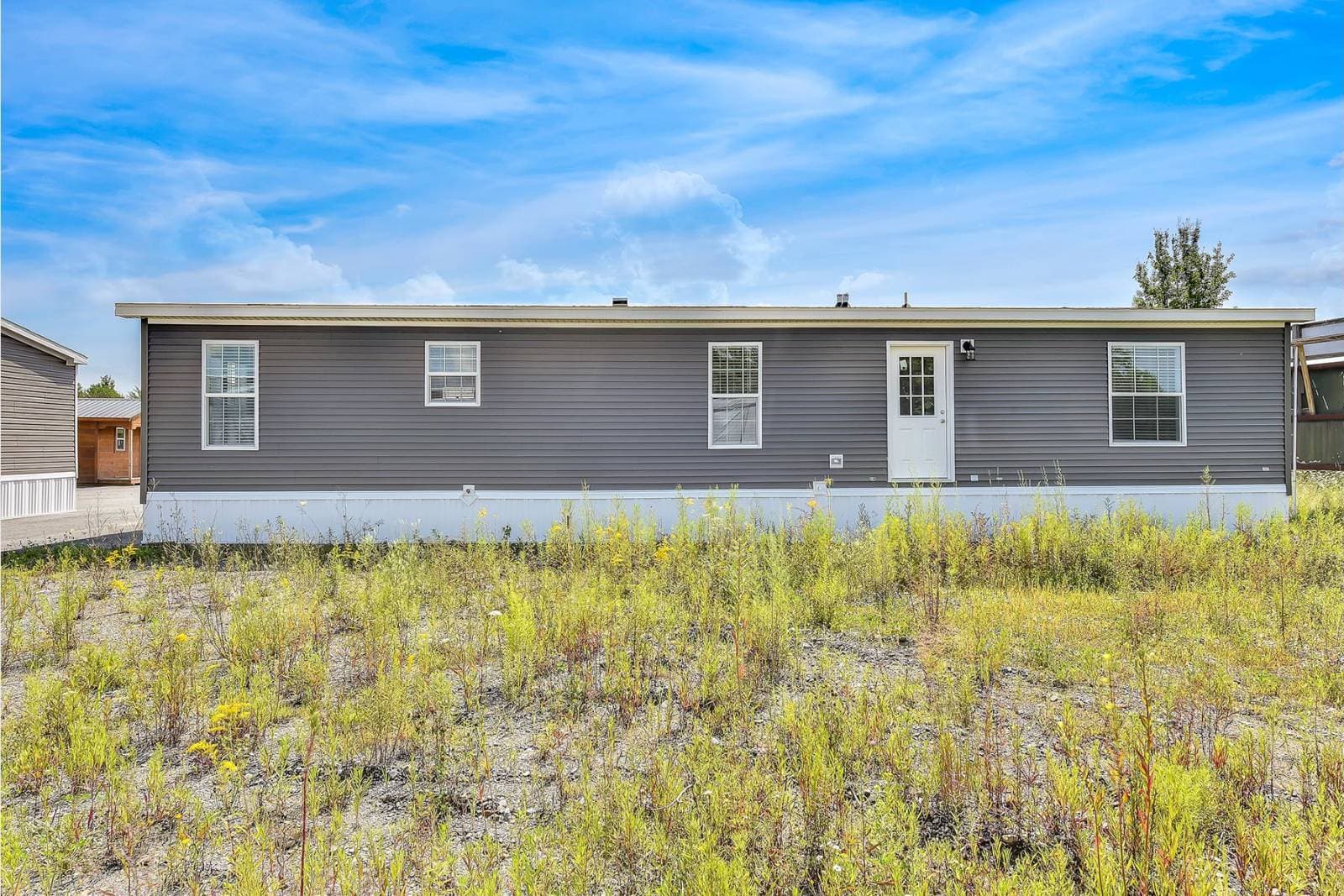 Elevate 56f elevation and exterior home features