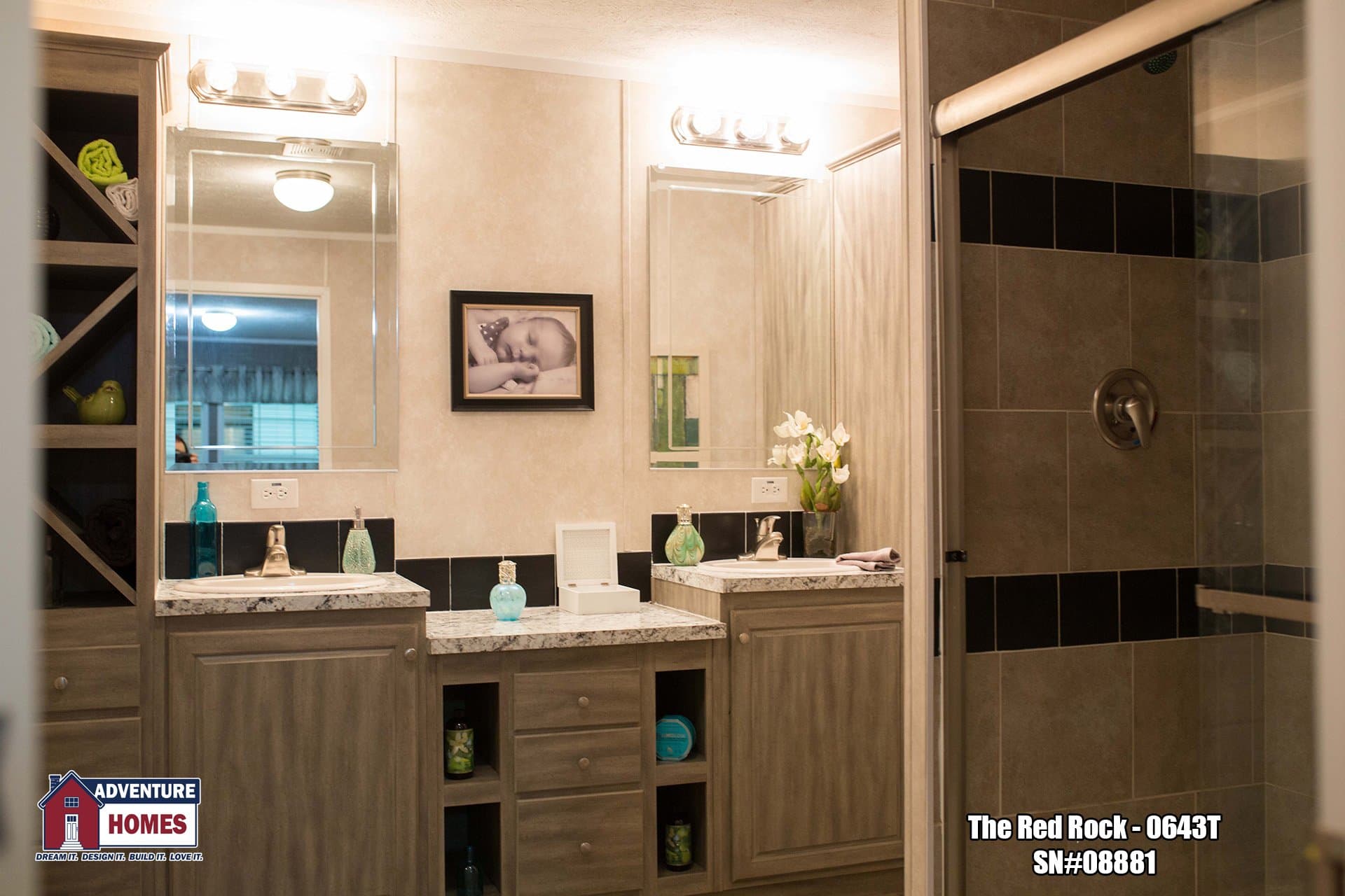 Red rock | 0643t bathroom home features