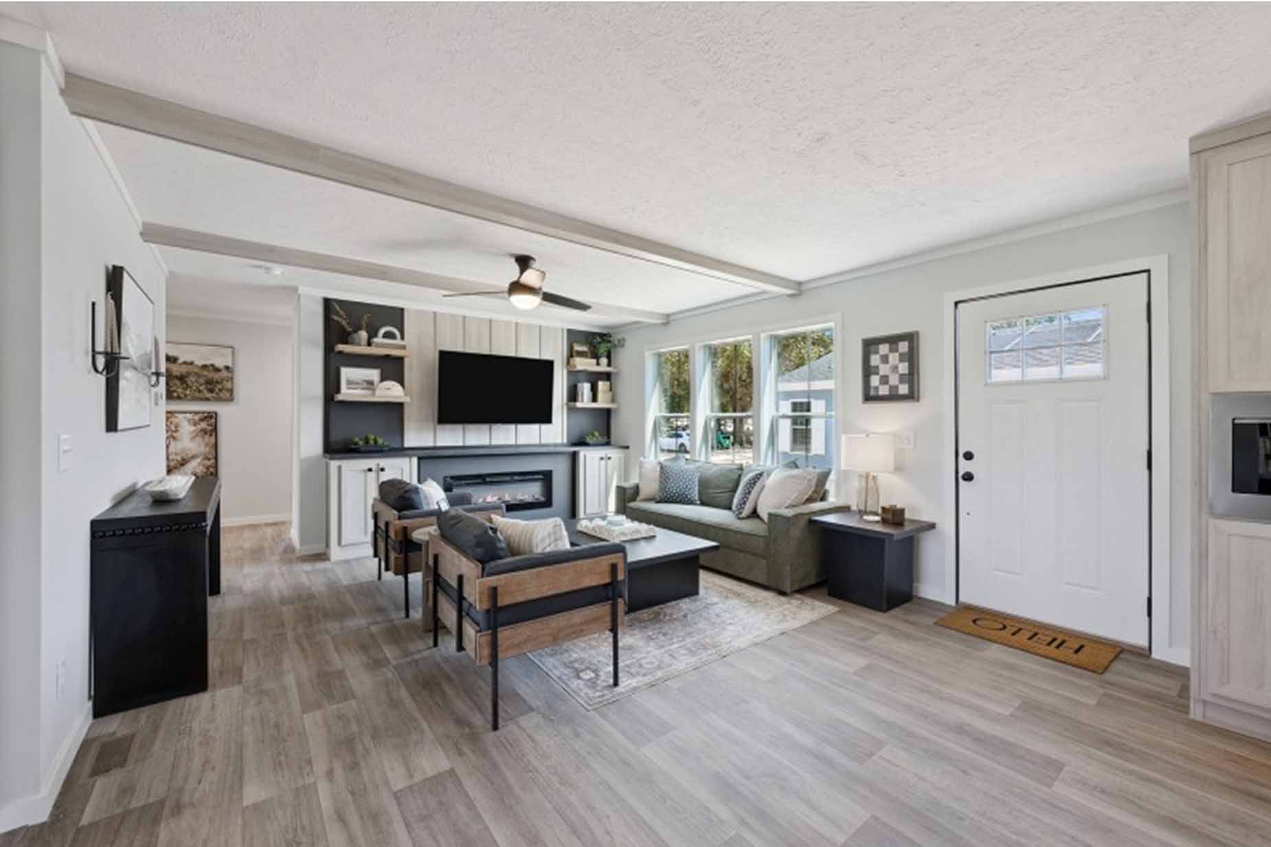 Axis 32563n interior home features