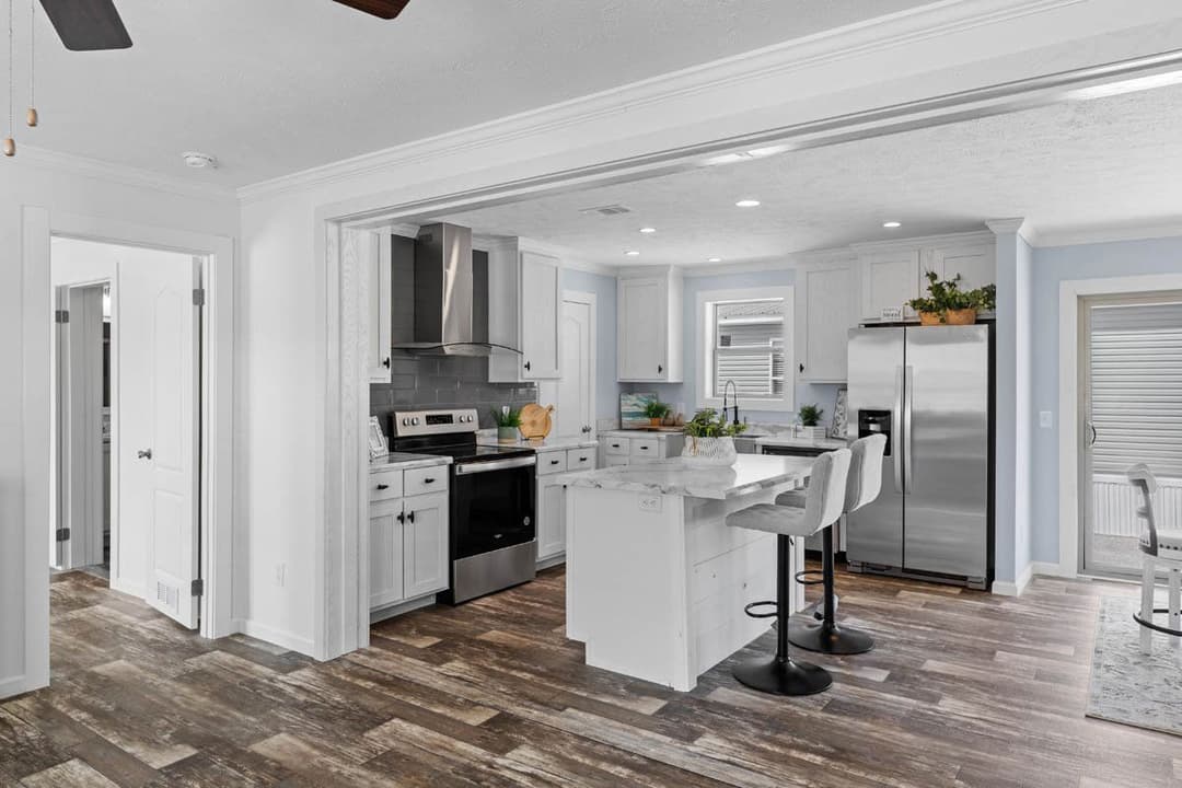 Mchann kitchen home features