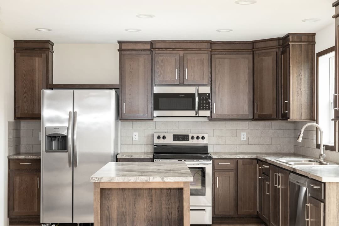 Tompkins blvd kitchen home features