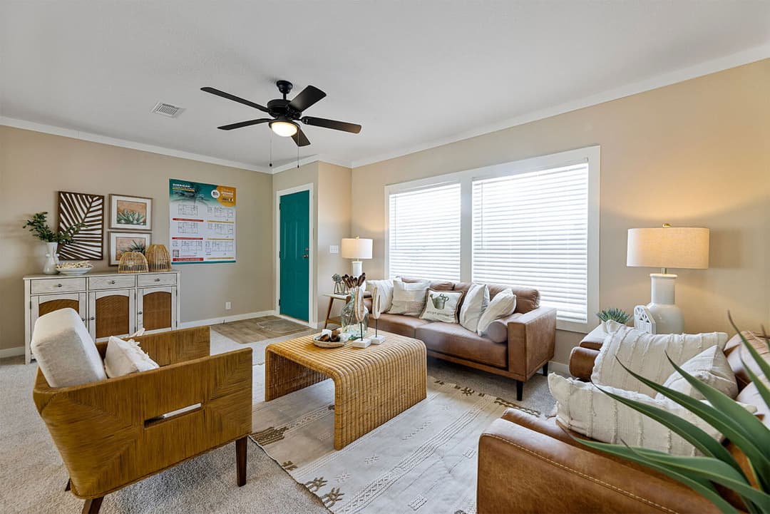 Sheridan 52 28523s interior home features