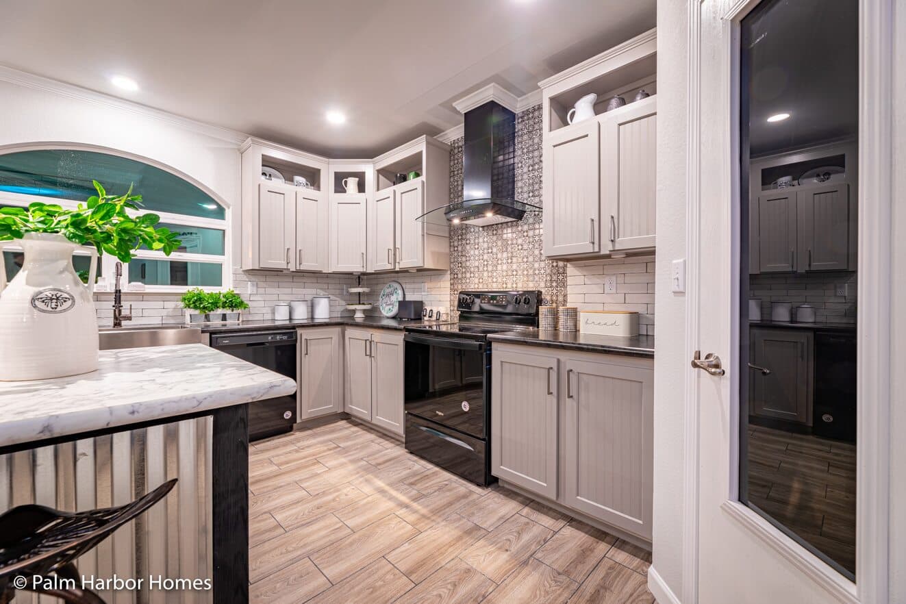 Vintage farmhouse ii 32764h kitchen home features