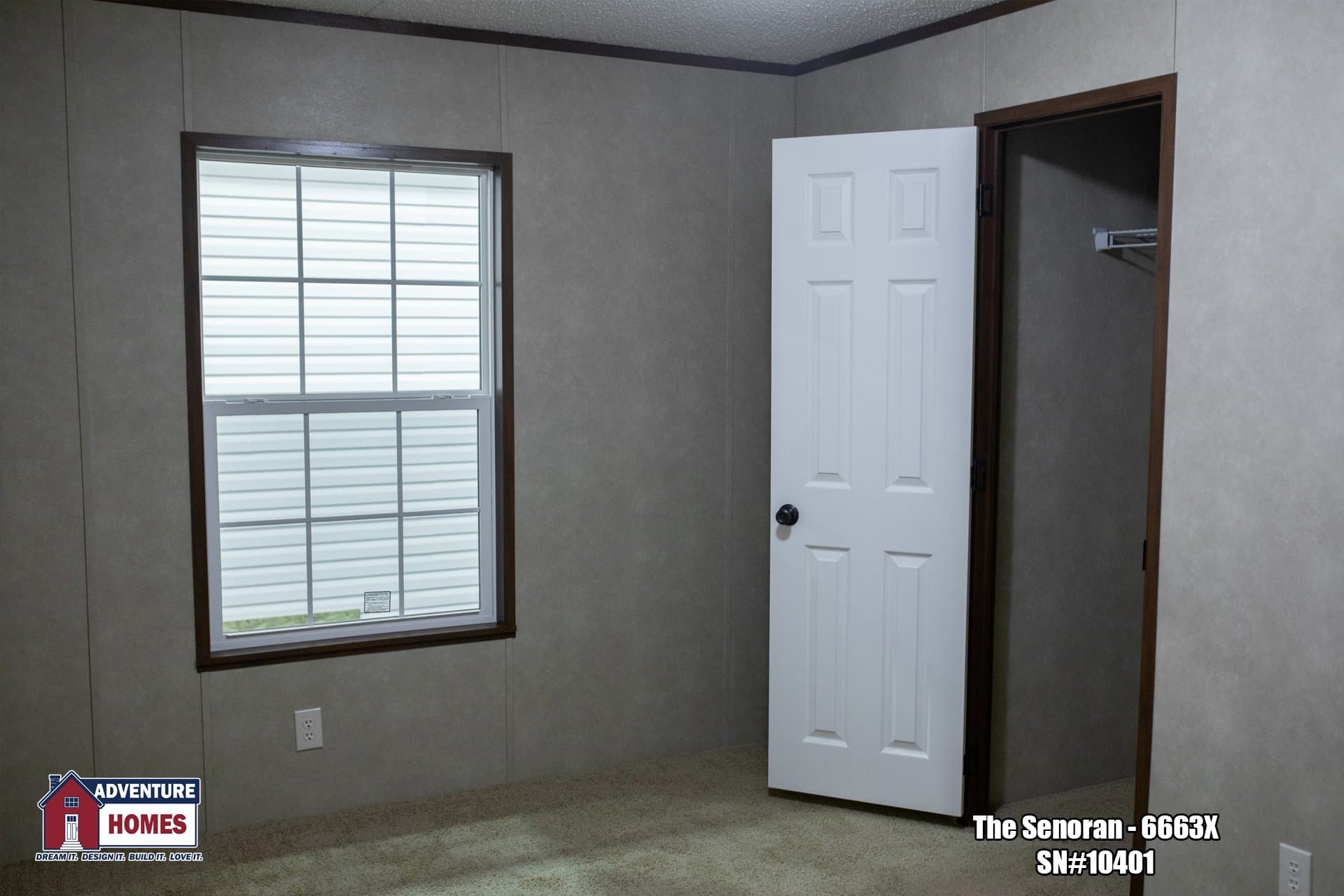 Senoran | 6663x bedroom home features