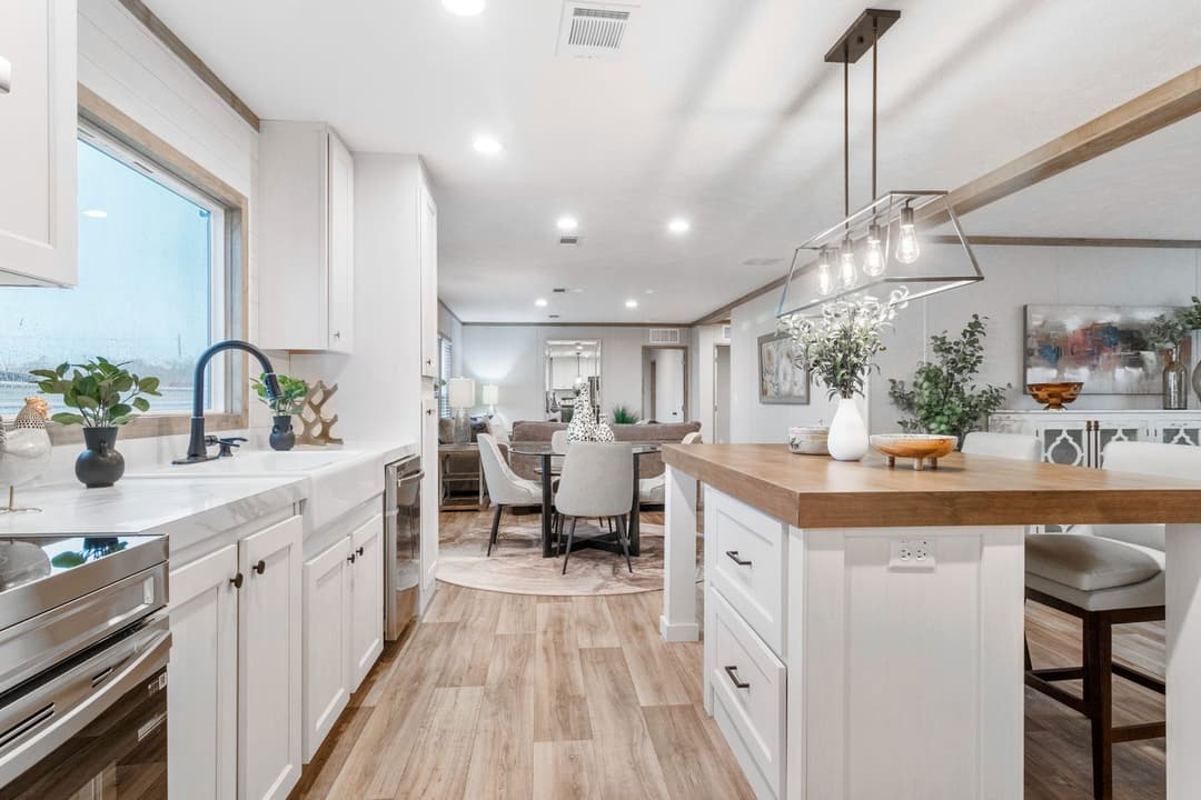 The choice kitchen home features