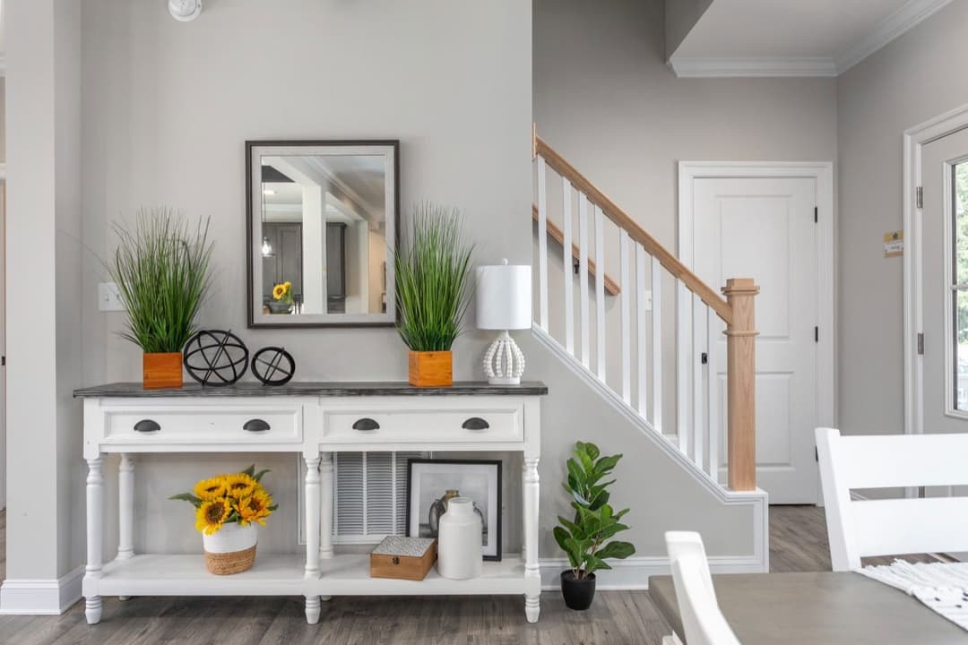 Sparta cape interior home features