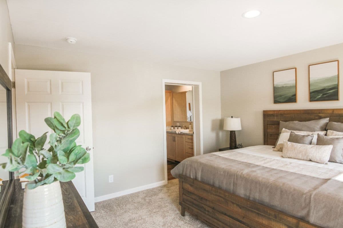 Pennwest limited modular 2p2902-x bedroom home features