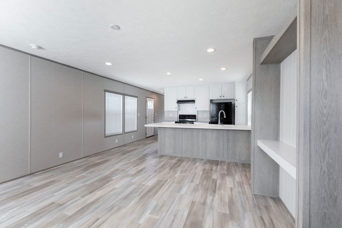 Blazer 66 f interior home features