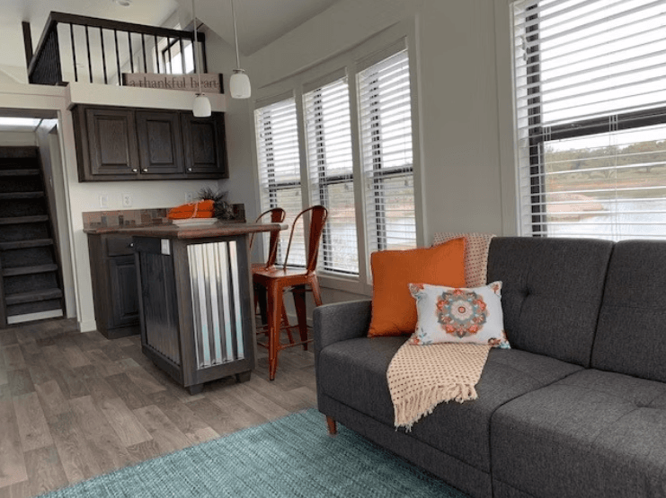 Lakeview interior home features